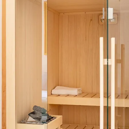 Sauna And Jacuzzi Duomo View Extra Luxe Apartment Florence
