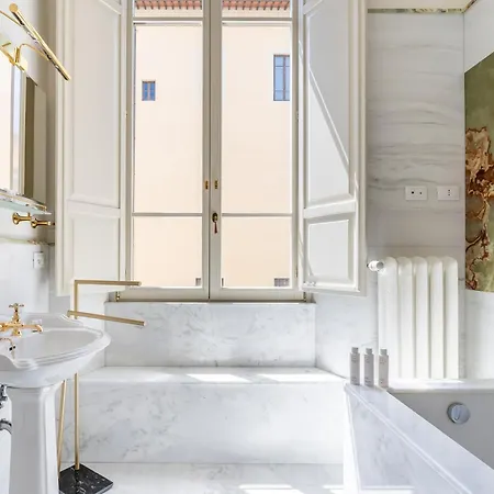 Sauna And Jacuzzi Duomo View Extra Luxe Firenze