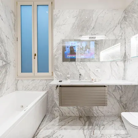 Sauna And Jacuzzi Duomo View Extra Luxe * Florence