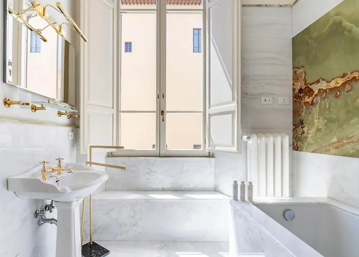 Golden Luxe - Sauna And Jacuzzi Duomo View Extra Luxe Florence