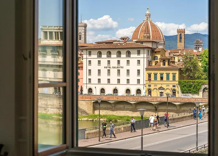 Golden Luxe - Sauna And Jacuzzi Duomo View Extra Luxe Appartement