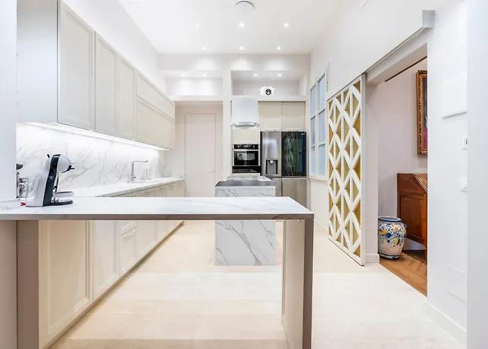 Golden Luxe - Sauna And Jacuzzi Duomo View Extra Luxe *